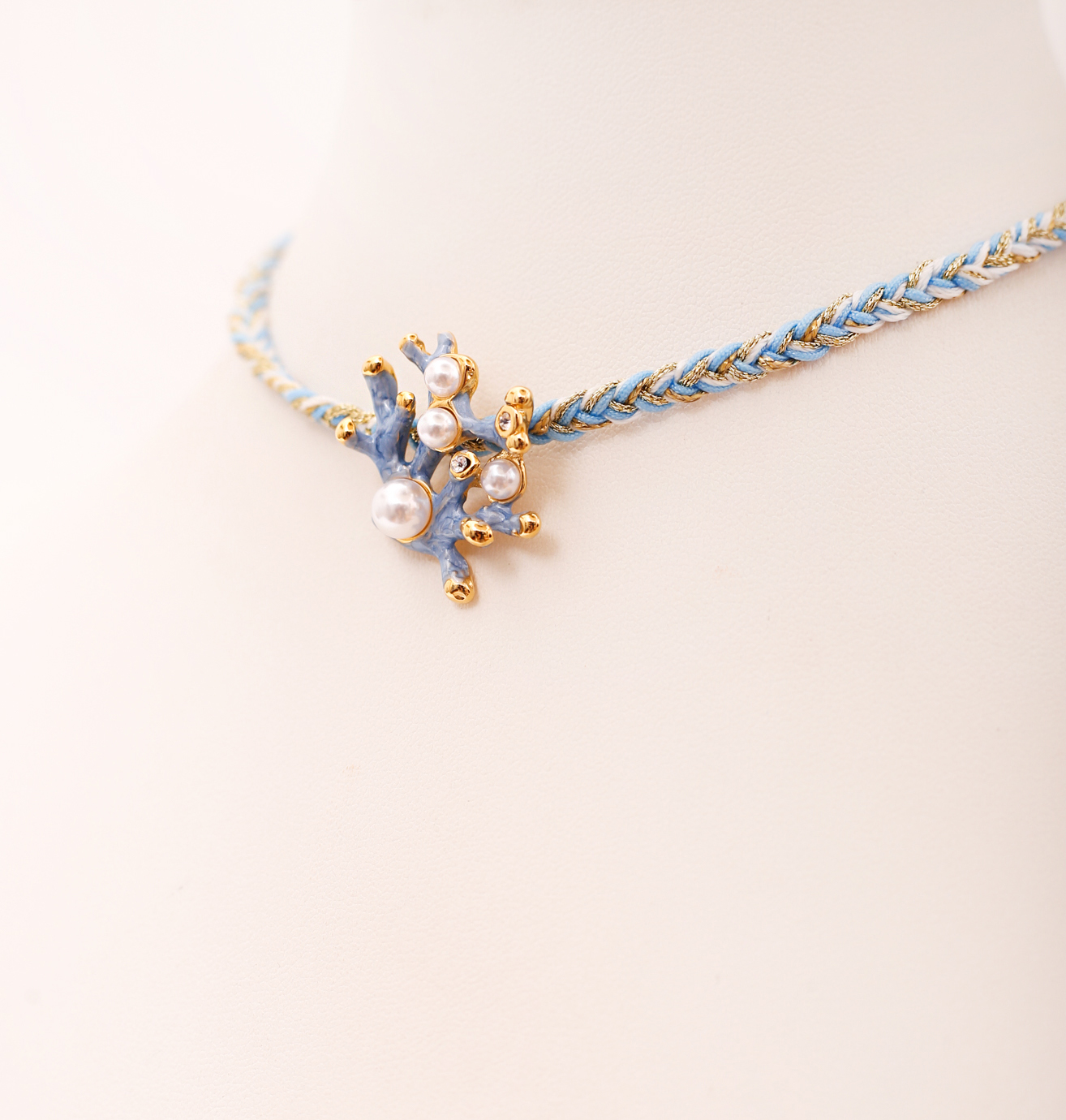 IMG_6024 CORALIA CHOCKER - Image 5